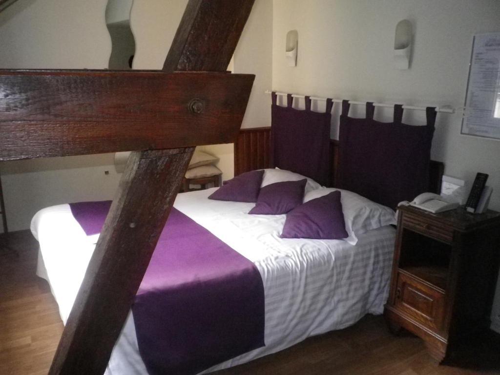 Hotel Ermitage Du Moulin Labotte Haybes Oda fotoğraf